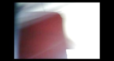 phim sex vị thành niên Le LunaI Luna dụ một người đàn ông không hạnh phúc vào cuộc hôn nhân của cô trên âm hộ của cô. xxx không che