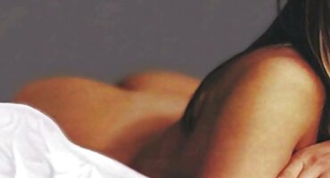 jun megami sex Valentina phimsexdoc thỏa mãn huấn luyện viên trong Hội trường.